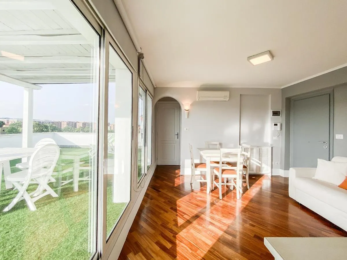 Al 13 - La Terrazza Apartment Rome