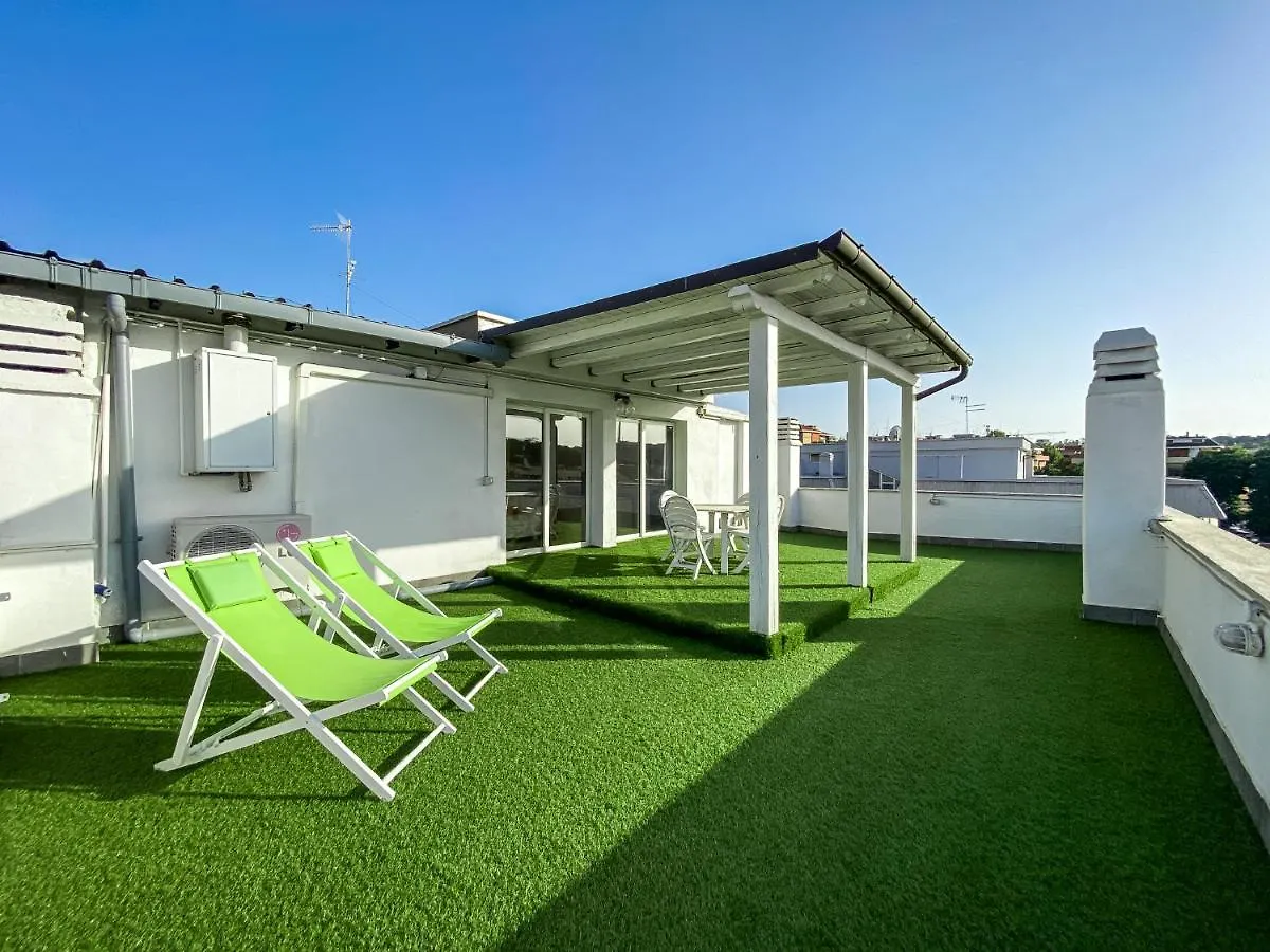 Al 13 - La Terrazza Apartment Rome Italy